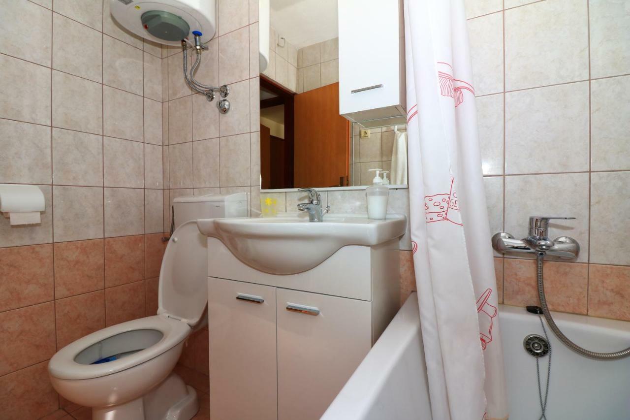 Apartments Sladana Єзера Екстер'єр фото