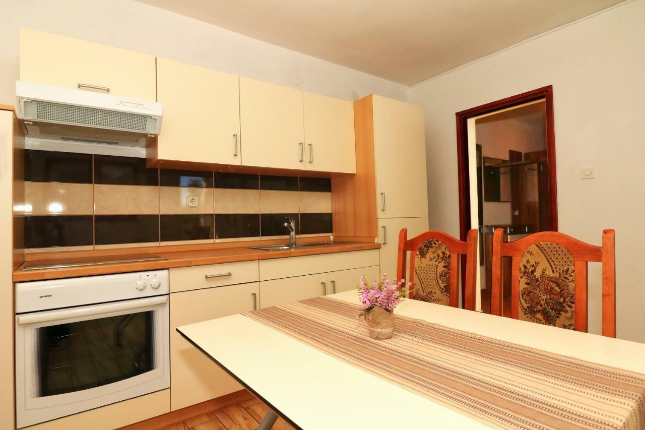 Apartments Sladana Єзера Екстер'єр фото