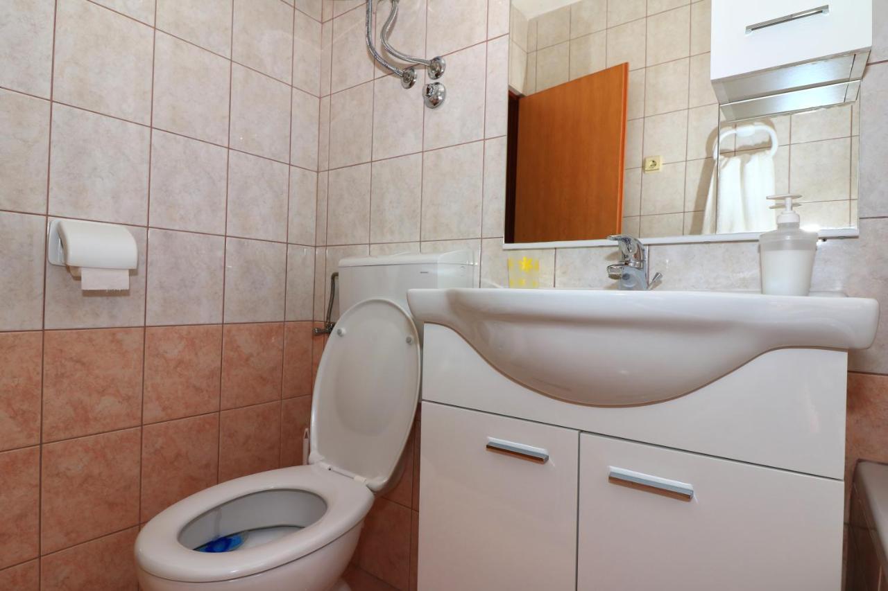 Apartments Sladana Єзера Екстер'єр фото